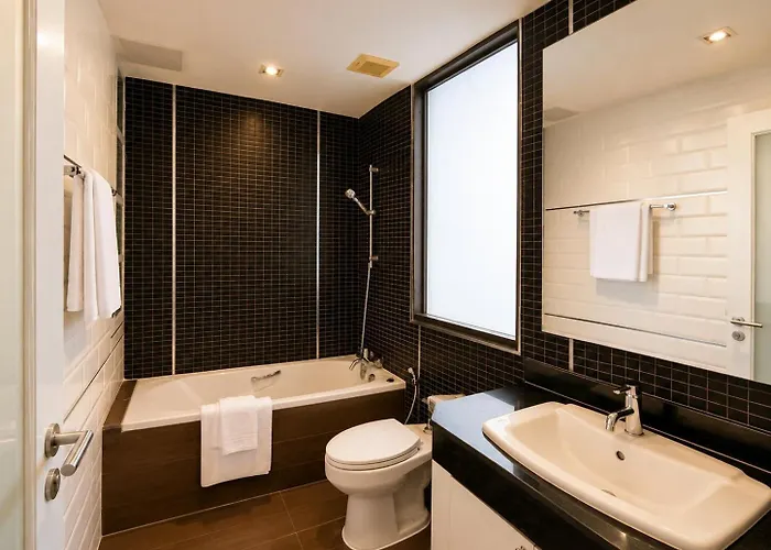 Wander Nana - Pool View With Soaking Tub شقة